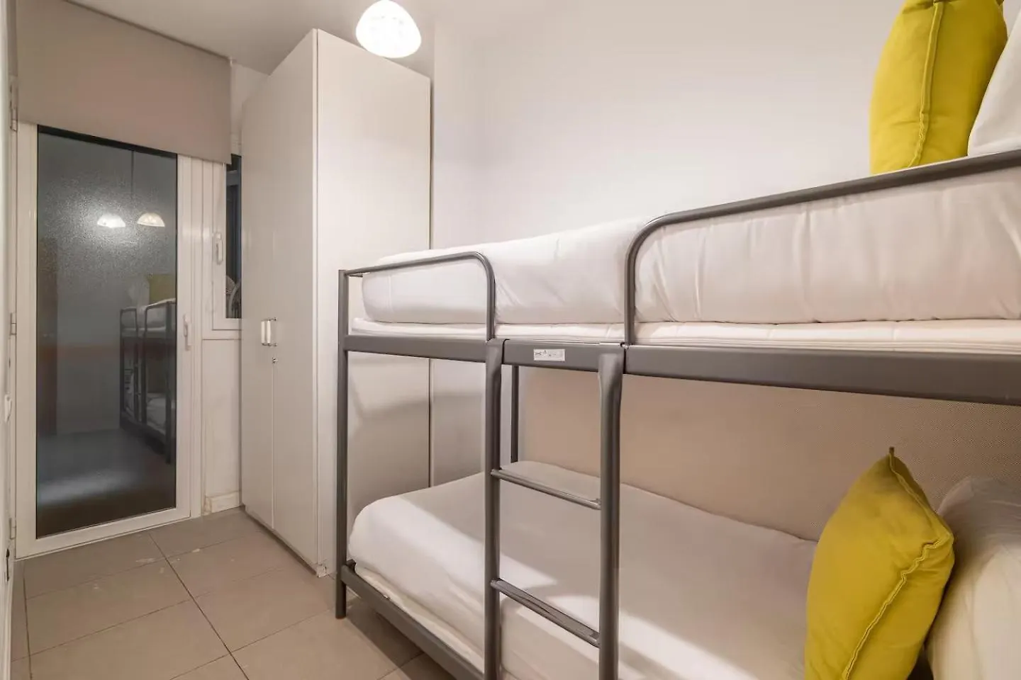 Appartement Met 1 Balkons Ax Amsterdam 0*,  Netherlands