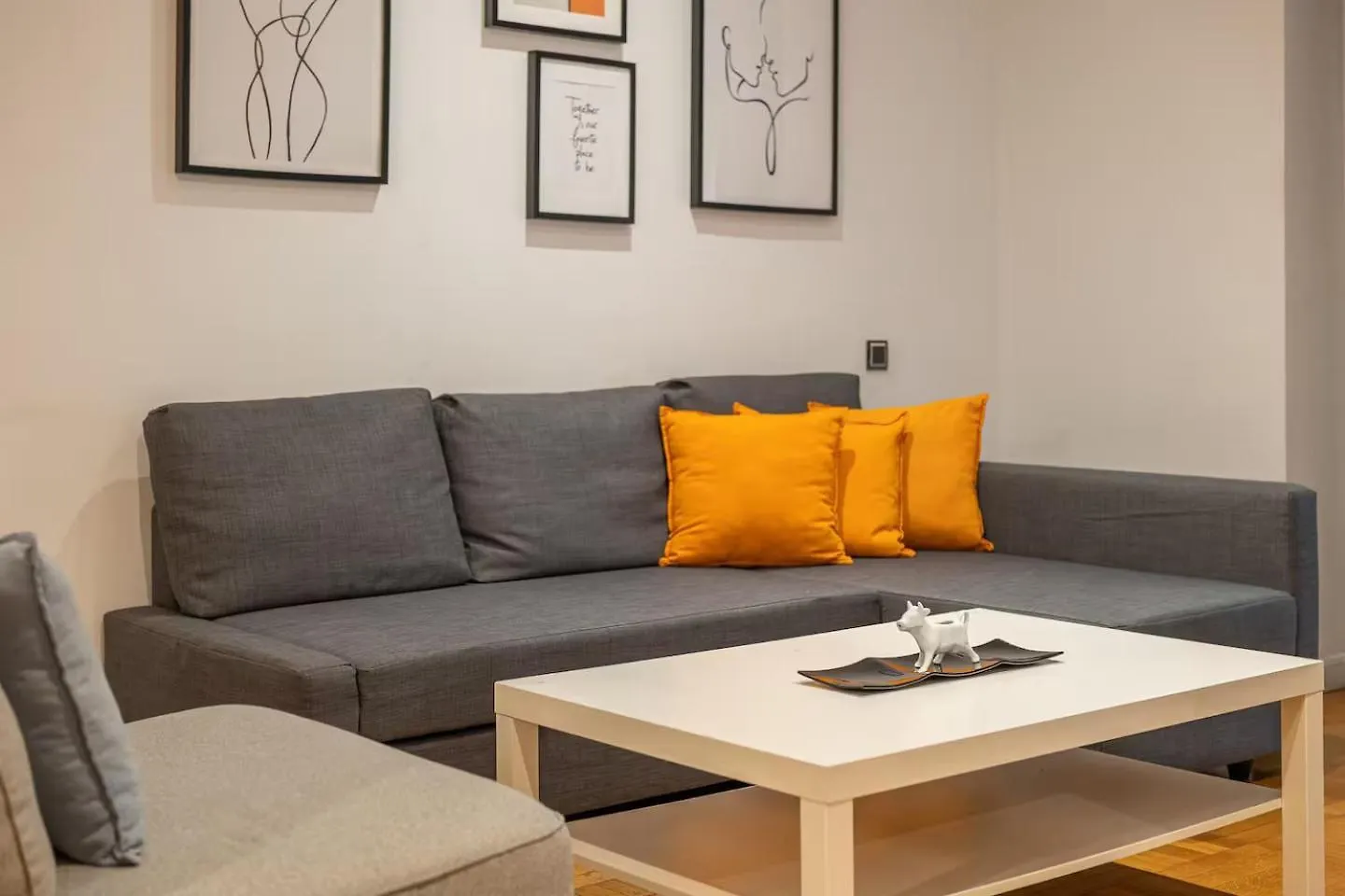 Appartement Met 1 Balkons Ax Amsterdam Apartment